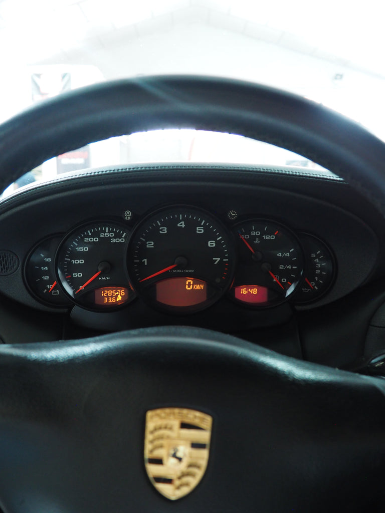 Porsche 911 996.1 Carrera 4